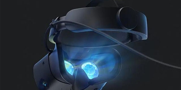 What are the factors that affect the stability of quartz crystal oscillators